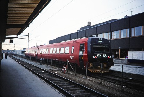 Norwegian State Railways electric multiple unit no. 9256 on track 2 in Trondheim, Sør-Trøndelag, Norway, on June 5, 1996. Photograph by Fred M. Springer, © 2014, Center for Railroad Photography and Art. Springer-So.Africa-NOR-SWE-23-31