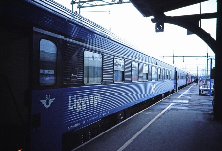 Swedish State Railways Liggvagn passenger car no. 5440 at station in Boden, Norrbotten, Sweden, on June 1, 1996. Photograph by Fred M. Springer, © 2014, Center for Railroad Photography and Art. Springer-So.Africa-NOR-SWE-15-12