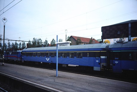 Swedish State Railways passenger train at Uppsala, Uppland, Sweden, on May 31, 1996. Photograph by Fred M. Springer, © 2014, Center for Railroad Photography and Art. Springer-So.Africa-NOR-SWE-15-21