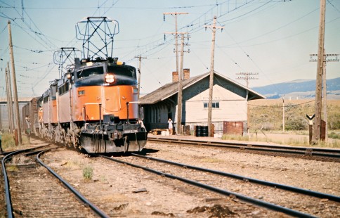 Westbound Milwaukee Road freight train at Ringling, Montana, on July 7, 1973. Photograph by John F. Bjorklund, © 2016, Center for Railroad Photography and Art. Bjorklund-63-15-13