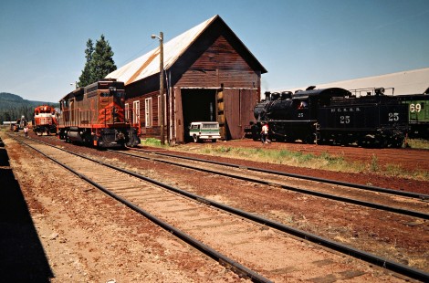 McCloud River Railroad yard at McCloud, California, on June 22, 1984. Photograph by John F. Bjorklund, © 2016, Center for Railroad Photography and Art. Bjorklund-93-14-01