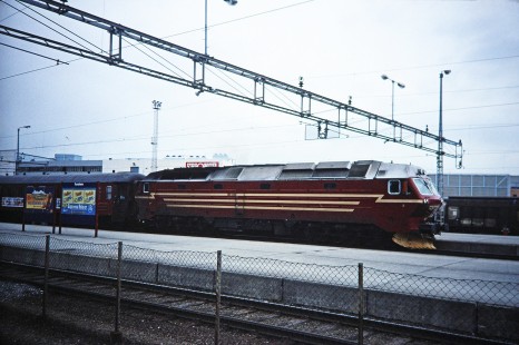Norwegian State Railways electric locomotive no. 4655 in Trondheim, Sør-Trøndelag, Norway, on June 5, 1996. Photograph by Fred M. Springer, © 2014, Center for Railroad Photography and Art. Springer-So.Africa-NOR-SWE-23-32