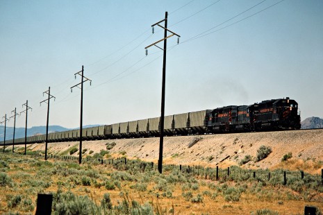 Eastbound Western Pacific Railroad freight train near Chilcoot, California, on July 22, 1982. Photograph by John F. Bjorklund, © 2016, Center for Railroad Photography and Art. Bjorklund-93-09-12