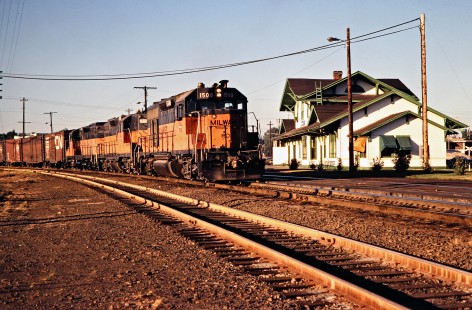 Southbound Milwaukee Road freight train at Vancouver, Washington, on July 20, 1979. Photograph by John F. Bjorklund, © 2016, Center for Railroad Photography and Art. Bjorklund-68-17-05