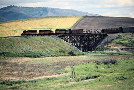 Westbound Milwaukee Road freight train in Pandora, Washington, on July 12, 1979. Photograph by John F. Bjorklund, © 2016, Center for Railroad Photography and Art. Bjorklund-68-04-20
