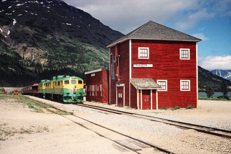 White Pass and Yukon Route train pulls into the station in Fraser, British Columbia, Canada, on June 12, 1998. Photograph by Fred M. Springer, © 2014, Center for Railroad Photography and Art. Springer-Alaska-NZ-09-17