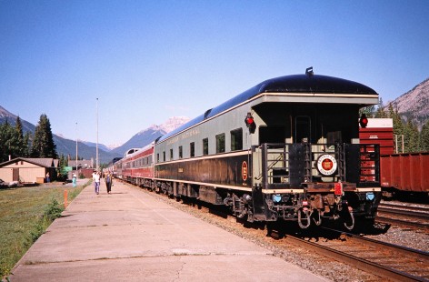 Canadian National Railways observation car near Lake Louise in Banff, Alberta, Canada, on July 10, 2003. Photograph by Fred M. Springer, © 2014, Center for Railroad Photography and Art. Springer-Canada-NZ(1)-05-13