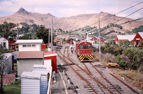 Residential homes and train yard activities mix together in this long shot in Christchurch, Canterbury, New Zealand, on January 14, 2006. Photograph by Fred M. Springer, © 2014, Center for Railroad Photography and Art. Springer-Alaska-NZ-21-33