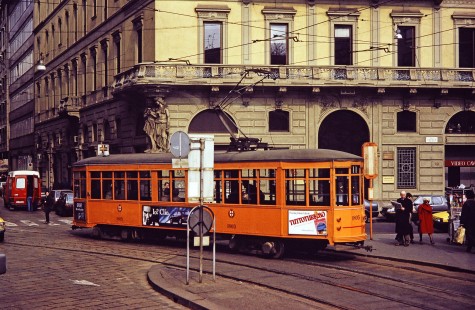 Streetcar no. 1805 moves among the people on the streets of Milan, Lombardy, Italy, on March 11, 1992. Photograph by Fred M. Springer, © 2014, Center for Railroad Photography and Art. Springer-ZimZam(2)-Swiss-07-21