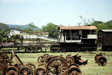 A steam crane sits in a yard in Sapucaí, Paraguarí, Paraguay, on October 22, 1991. Photograph by Fred M. Springer, © 2014, Center for Railroad Photography and Art. Springer-ARG-PA-CHI-BO2-05-22