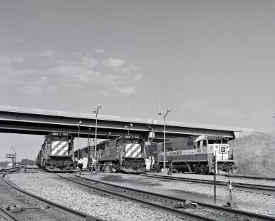 Burlington Northern Railroad lineup at Lincoln, Nebraska, on July 26, 1991. Photograph by Robert A. Hadley, © 2017, Center for Railroad Photography and Art. Hadley-03-022-02