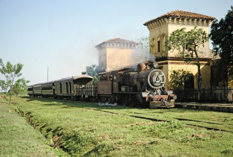 Ferrocarril Presidente Carlos Antonio López (later Ferrocarriles del Paraguay SA FEPASA) steam locomotive no. 151 pulls into a station in Pirayú, Paraguarí, Paraguay, on October 22, 1991. Photograph by Fred M. Springer, © 2014, Center for Railroad Photography and Art. Springer-ARG-PA-CHI-BO2-06-25