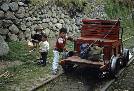 Children with maintenance-of-way track car in El Tambo, Canar, Ecuador, on July 12, 1990. Photograph by Fred M. Springer, © 2014, Center for Railroad Photography and Art, Springer-SOAM1-04-09