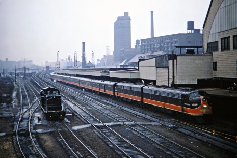 Illinois Central Railroad <i>Panama Limited</i> passenger train approaching Central Station in Chicago, Illinois, on Thursday March 30, 1967. Photograph by Thomas F. McIlwraith, McIlwraith-01-008-09, © 2018, Center for Railroad Photography & Art, <a href="http://www.railphoto-art.org" rel="noreferrer nofollow">www.railphoto-art.org</a>
