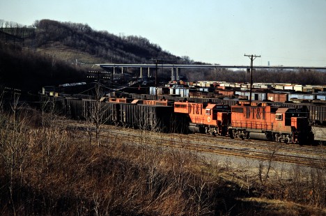 Southbound Detroit, Toledo and Ironton Railroad freight train  on Louisville and Nashville in DeCoursey, Kentucky, on April 5, 1980. Photograph by John F. Bjorklund, © 2016, Center for Railroad Photography and Art. Bjorklund-52-01-11