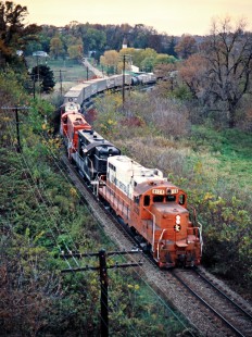 Eastbound Illinois Central Gulf Railroad freight train in Dubuque, Iowa, on October 21, 1978. Photograph by John F. Bjorklund, © 2016, Center for Railroad Photography and Art. Bjorklund-60-12-18