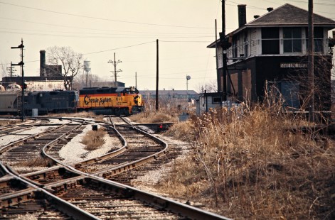 Westbound Baltimore and Ohio Railroad freight train at Indiana State Line in Hammond, Indiana, on March 26, 1977. Photograph by John F. Bjorklund, © 2016, Center for Railroad Photography and Art. Bjorklund-92-25-11