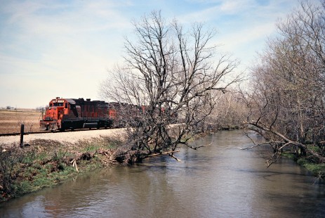 Southbound Detroit, Toledo and Ironton Railroad freight train in Greenfield, Ohio, on April 19, 1979. Photograph by John F. Bjorklund, © 2016, Center for Railroad Photography and Art. Bjorklund-51-12-13