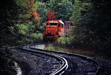 Southbound Detroit, Toledo and Ironton Railroad freight train weaving through Harris, Ohio, on September 22, 1979. Photograph by John F. Bjorklund, © 2016, Center for Railroad Photography and Art. Bjorklund-51-21-14
