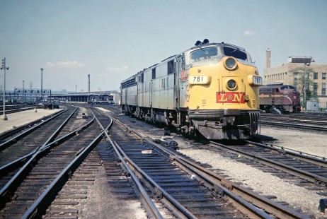 Louisville and Nashville Railroad and Penn Central units at the Cincinnati Union Terminal in Ohio, on April 23, 1968. Photograph by John F. Bjorklund, © 2016, Center for Railroad Photography and Art. Bjorklund-71-01-16