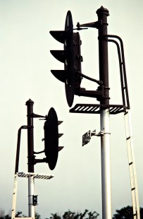 Detroit, Toledo and Ironton Railroad signals in Maybee, Michigan, on June 20, 1980. Photograph by John F. Bjorklund, © 2016, Center for Railroad Photography and Art. Bjorklund-52-02-10