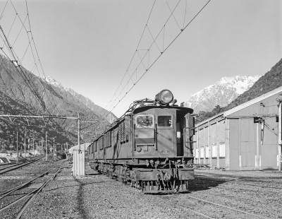 New Zealand Government Railways electric locomotive no. E06; near Otira on the South Island of New Zealand on July 24, 1966. Photograph by Victor Hand. Hand-NZGR-10-831.