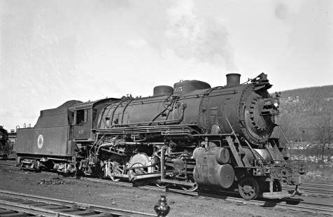Portrait of Lehigh and New England 2-8-0 steam locomotive 305 of class E-14 at Pen Argyl, Pennsylvania, on April 7, 1946. Furler-02-045-01, © 2017, Center for Railroad Photography and Art