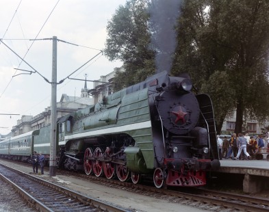 Soviet Railways steam locomotive P36-0064 pulling an eastbound passenger train for Baranovici at Brest, Republic of Belarus, on June 4, 1990. Photograph by Victor Hand, Hand-PKP-SZD-VR-C251-06