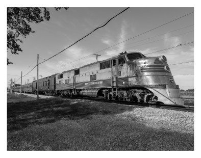 After completing its main line trip, Illinois Railway Museum, former Chicago, Burlington and Quincy Railroad Diesel Locomotive E5 9911-A “Silver Pilot”, RPO 1923 and Nebraska Zephyr train set are seen returning to the museum East Union Depot, on September 14, 2019. © Michael Moran