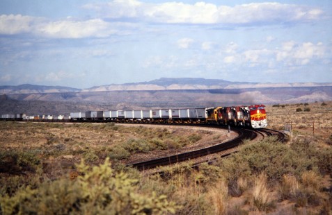 Eastbound Atchison, Topeka and Santa Fe Railway Trailers on Flatcars (TOFC) train approaches Dalies, New Mexico junction in July of 1999. Photograph by J. Parker Lamb. Lamb-03-033-09.JPG; © 2016, Center for Railroad Photography and Art