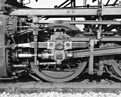Close-up view of a driving wheel and crosshead of Turkish State Railways 56091, a 2-10-0 built by the Vulcan Foundry in Great Britain in 1948. Photograph by Victor Hand, Collection of the Center for Railroad Photography & Art, Hand-TCDD-25-137