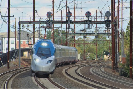 Amtrak's Avelia Liberty speeds through the Metropark Station en route to Philadelphia, PA at Metropark Station, Woodbridge Township, NJ. October 2, 2020