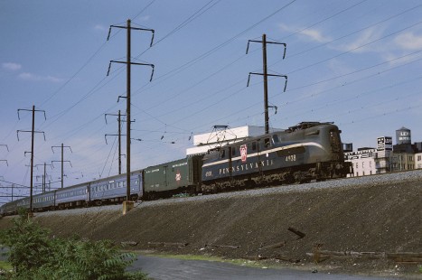 Penn Central locomotive no. 4938 leads a southbound passenger train at Elizabeth, New Jersey, in June, 1969. Photograph by William Botkin, BOTKINW-10-WT-212 © 1969, William Botkin.