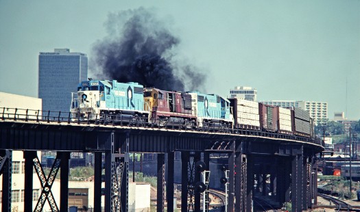 Rock Island freight train at Santa Fe Junction interlocking in Kansas City, Missouri, on September 3, 1978. Photograph by John F. Bjorklund, © 2016, Center for Railroad Photography and Art. Bjorklund-82-09-09