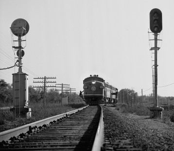 Northbound Missouri Pacific Railroad local freight train pulls out of Snead siding in north Austin, Texas, in June 1964. Photograph by J. Parker Lamb, © 2016, Center for Railroad Photography and Art. Lamb-02-080-02