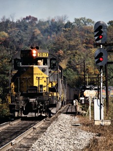 Southbound Clinchfield Railroad coal train led by SD40 locomotive no. 3013 near St. Paul, Virginia, on October 15, 1980. Photograph by John F. Bjorklund, © 2015, Center for Railroad Photography and Art. Bjorklund-41-18-02