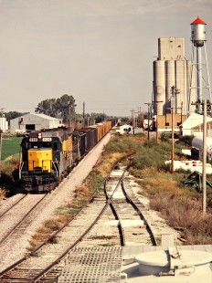 Southbound Chicago and North Western Railway freight train in Mondamin, Iowa, on September 20, 1980. Photograph by John F. Bjorklund, © 2015, Center for Railroad Photography and Art. Bjorklund-28-14-14