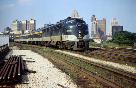 Chesapeake and Ohio Railway passenger train in Detroit, Michigan, on August, 1968. Photograph by John F. Bjorklund, © 2015, Center for Railroad Photography and Art. Bjorklund-33-04-07