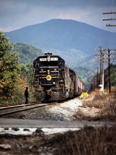 Southbound Clinchfield Railroad at Sevier, North Carolina, on October 17, 1980. Photograph by John F. Bjorklund, © 2015, Center for Railroad Photography and Art. Bjorklund-41-23-12