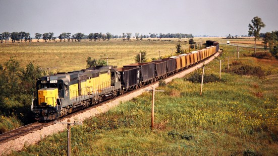 Southbound Chicago and North Western Railway freight train in Onawa, Iowa, on September 20, 1980. Photograph by John F. Bjorklund, © 2015, Center for Railroad Photography and Art. Bjorklund-28-14-16
