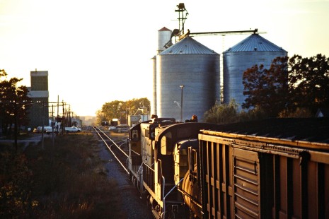 Chicago and North Western Railway freight train in Dodge Center, Minnesota, on October 19, 1978. Photograph by John F. Bjorklund, © 2015, Center for Railroad Photography and Art. Bjorklund-26-10-20
