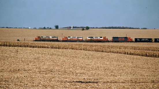 Westbound Illinois Central Gulf Railroad freight train near Apple River, Illinois, on October 1981. Photograph by John F. Bjorklund, © 2016, Center for Railroad Photography and Art. Bjorklund-60-17-10