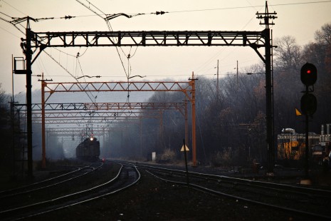 Conrail (ex-Erie Lackawanna) commuter passenger train near Denville, New Jersey, on November 11, 1981. Photograph by John F. Bjorklund, © 2015, Center for Railroad Photography and Art. Bjorklund-57-25-11