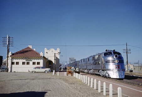 Fort Worth & Denver Railway train no. 7 stopping at Quanah, Texas, on December 27, 1958. Photograph by Fred M. Springer, © 2016, Center for Railroad Photography and Art. Springer-TX1-03-27