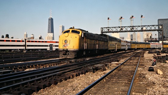 Chicago and North Western Railway commuter passenger train in Chicago, Illinois, in August 1981. Photograph by John F. Bjorklund, © 2015, Center for Railroad Photography and Art. Bjorklund-27-18-08