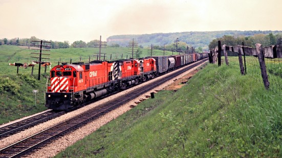 Westbound Canadian Pacific Railway freight train near Guelph Junction, Ontario, on May 27, 1979. Photograph by John F. Bjorklund, © 2015, Center for Railroad Photography and Art. Bjorklund-37-09-22