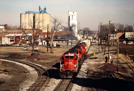 Southbound Soo Line freight train on CSX Transportation track in Deshler, Ohio, on January 16, 1988. Photograph by John F. Bjorklund, © 2015, Center for Railroad Photography and Art. Bjorklund-35-27-08