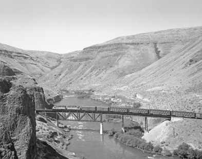 Union Pacific Railroad diesel locomotive no. 863 leads southbound local freight train no. 373 through Deschutes River Canyon in Sherar, Oregon, on July 26, 1972. Photograph by Victor Hand. Hand-UP-64-264.JPG
