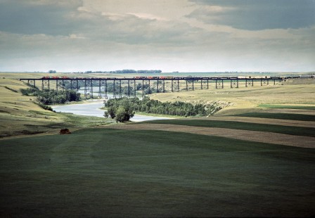 Westbound Canadian Pacific Railway freight train no. 979 crossing Oldman River near Monarch, Alberta, on July 11, 1983. Photograph by John F. Bjorklund, © 2015, Center for Railroad Photography and Art. Bjorklund-38-01-10