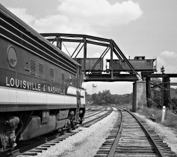Northbound Louisville and Nashville Railroad train approaches caboose of westbound Tennessee Central Railway local at Clarksville, Tennessee, in September 1959. Photograph by J. Parker Lamb, © 2016, Center for Railroad Photography and Art. Lamb-02-027-02